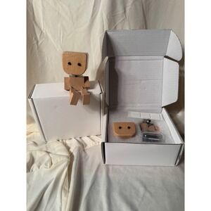 Wooden Robot Man Magnetic Articulated Figurine Desk Toy Set of 2 New